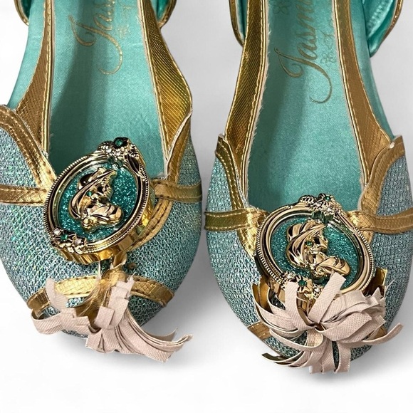 Disney Store Aladdin Princess Jasmine Dress Up Shoes US Girls Size 13/1 - Picture 2 of 8